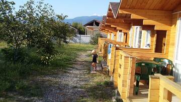 Фотографии Дома для отпуска Guest house Alahadzy г. Алахадзы (Абхазия) №3 Фото Дома для отпуска Guest house Alahadzy г. Алахадзы 3