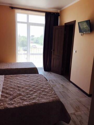 Фото номера Классический трехместный номер Мини-отель Hotel Askar г. Алахадзы 8