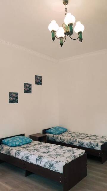 Фото номера Люкс с балконом Проживание в семье Rooms Fialka, Biryuza г. Алахадзы 52
