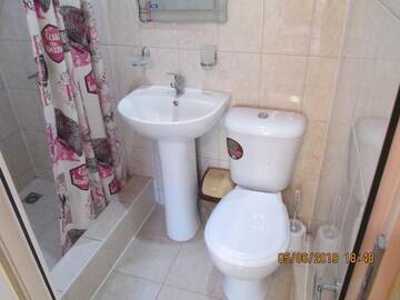 Фото номера Роскошный трехместный номер Гостевой дом Rozali Guest House г. Алахадзы 12
