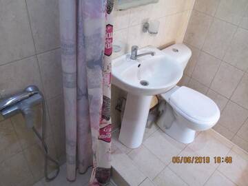 Фото номера Роскошный трехместный номер Гостевой дом Rozali Guest House г. Алахадзы 13