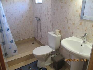 Фото номера Роскошный четырехместный номер Гостевой дом David Guest house г. Алахадзы 36