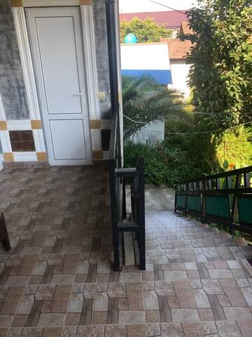 Фото номера Четырехместный номер с ванной комнатой Гостевой дом Green House г. Алахадзы 4