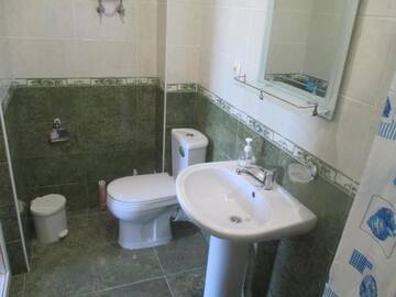 Фото номера Роскошный четырехместный номер Гостевой дом Guest House У ДЕДУШКИ САМВЕЛА г. Алахадзы 7