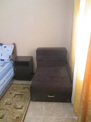 Фото номера Стандартный трехместный номер Гостевой дом Guest House MAKSIM г. Алахадзы 14