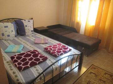 Фото номера Стандартный трехместный номер Гостевой дом Guest House MAKSIM г. Алахадзы 16
